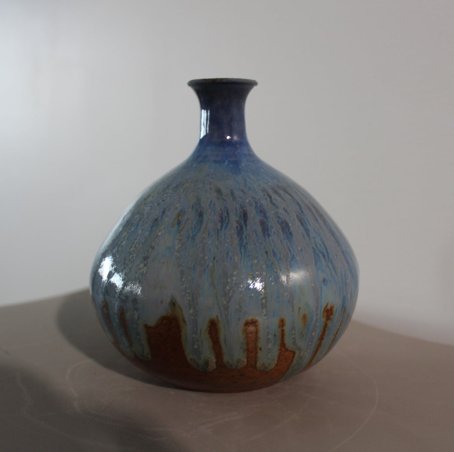 Kiya Nicole | Untitled, Bottleneck Vase